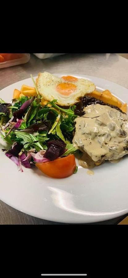 موتيل هونتلي Essex Arms المظهر الخارجي الصورة